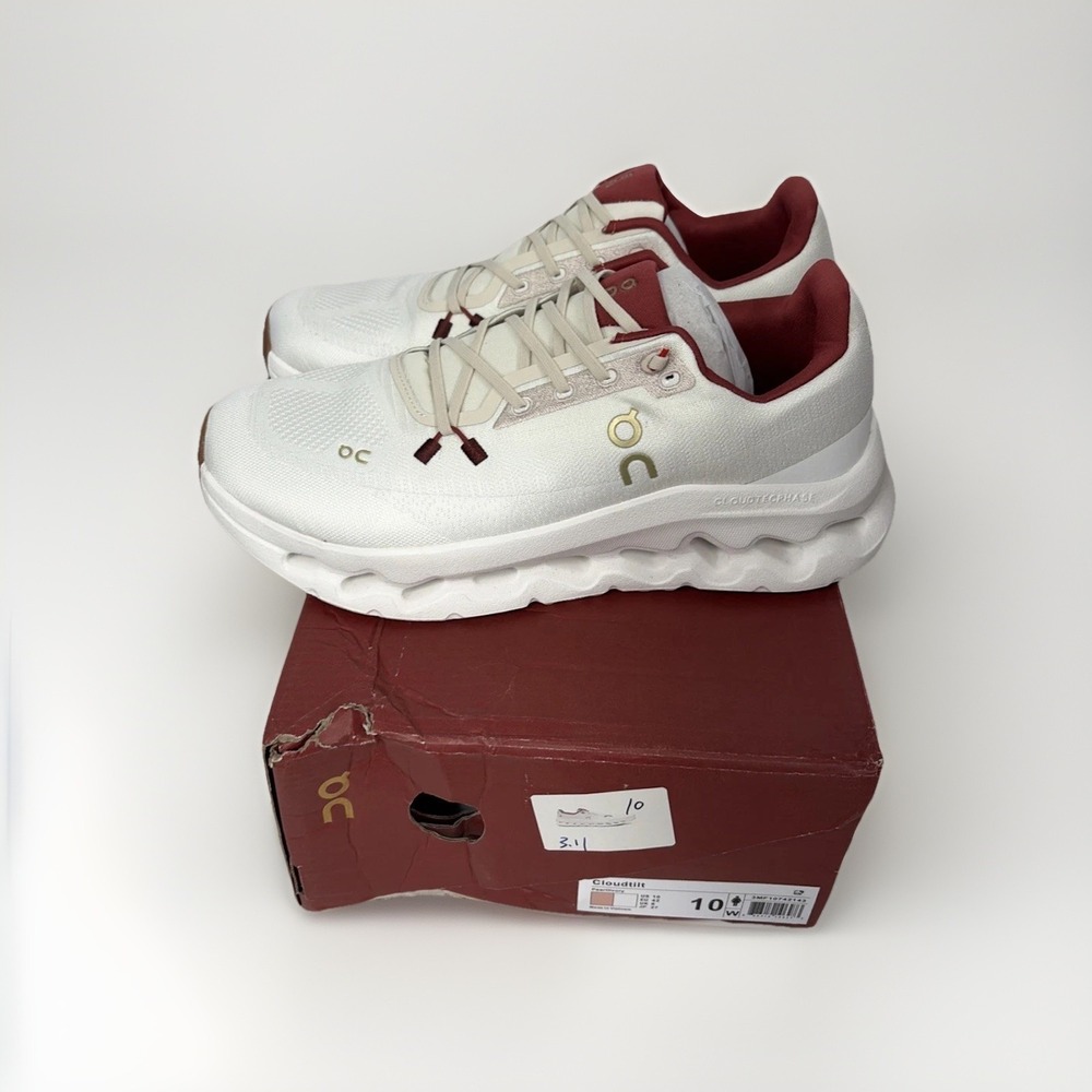 ON Cloud Women's Cloudtilt shoes crossfit Pearl Ivory 10 EU 42 BRAND NEW BOX